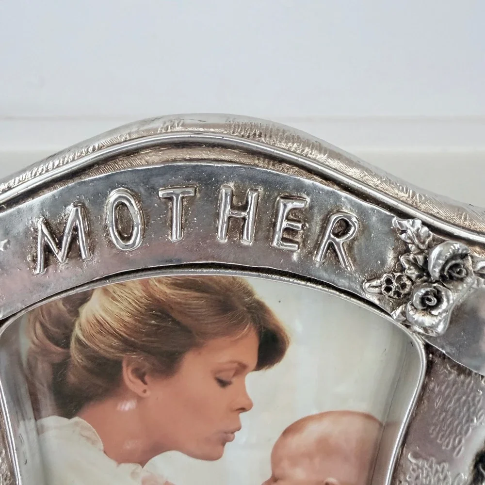 Vintage‎ Silver Tone Mother Rose Floral Picture Frame 3.5x5 Tabletop Wall Decor